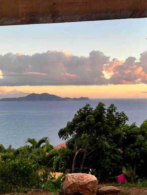 Papaye Lodge sur les flancs des Monts Caraïbes